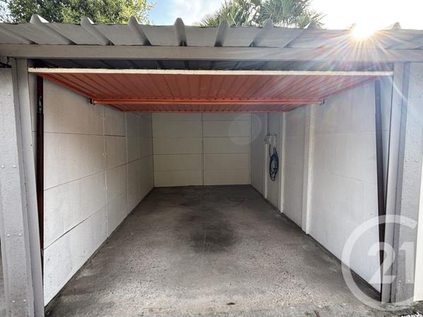 Parking à vendre  210 m2 PONT DE CHERUY - 38