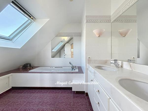 EN EXCLUSIVITE : Propriété rare à 2 minutes de Montfort sur Meu