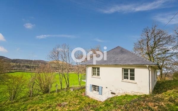 Maison à vendre    4 pièces •  Eysus