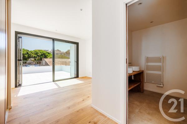 Appartement T4 à vendre  4 pièces - 117,60 m2 PORTO VECCHIO - 201