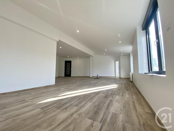 Appartement T4 à vendre  4 pièces - 110 m2 LA TOUR DU PIN - 38