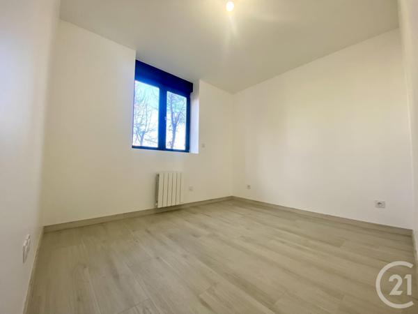 Appartement T4 à vendre  4 pièces - 110 m2 LA TOUR DU PIN - 38