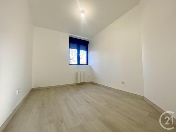 Appartement T4 à vendre  4 pièces - 110 m2 LA TOUR DU PIN - 38
