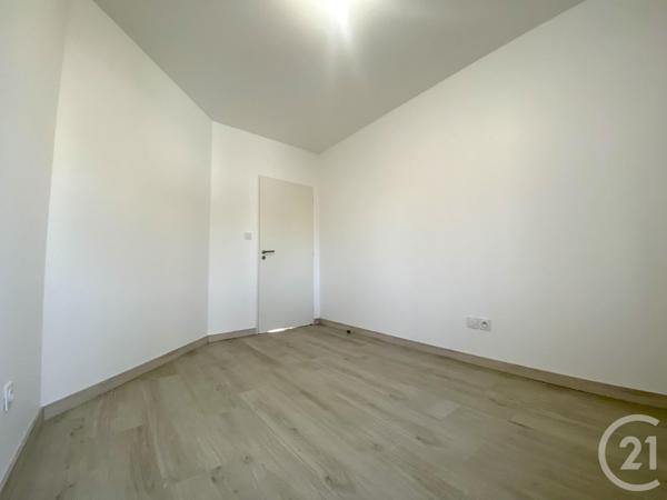 Appartement T4 à vendre  4 pièces - 110 m2 LA TOUR DU PIN - 38