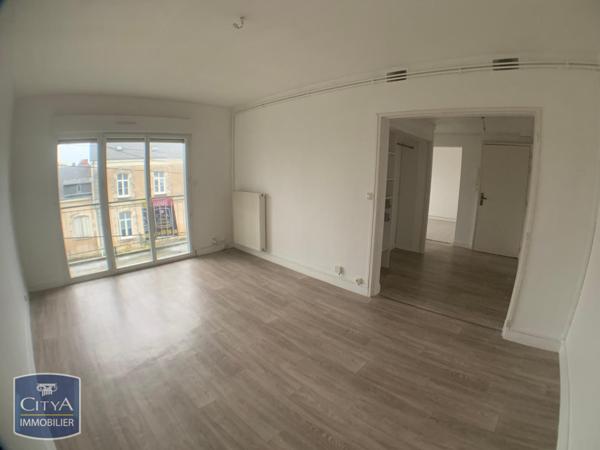 Appartement à louer 4 pièces 64.98m²