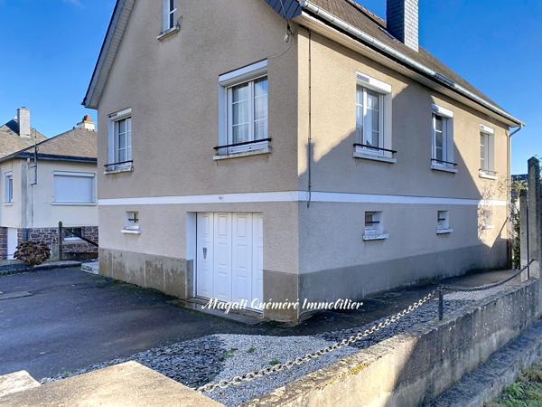 Exclusivité – Maison 3 chambres + combles aménageables – 526 m² de terrain – Montfort-sur-Meu
