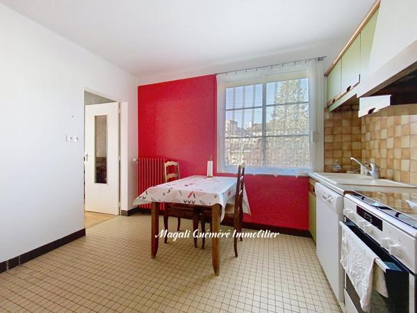 Exclusivité – Maison 3 chambres + combles aménageables – 526 m² de terrain – Montfort-sur-Meu