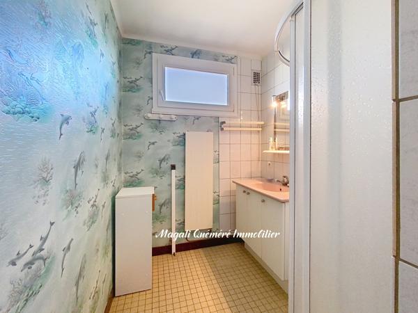 Exclusivité – Maison 3 chambres + combles aménageables – 526 m² de terrain – Montfort-sur-Meu