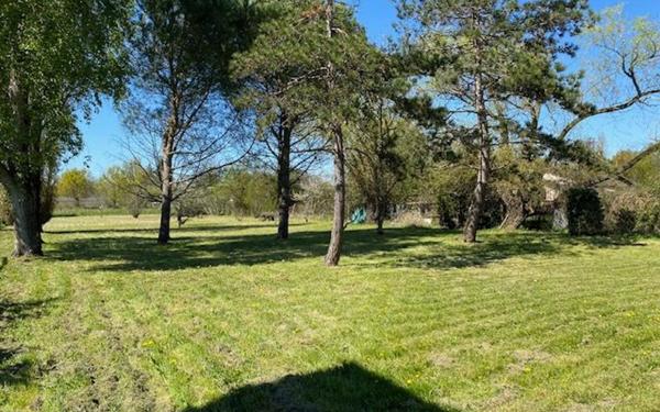 Maison à vendre    5 pièces •  Saint-Loubès