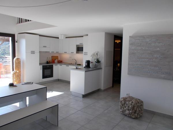 Appartement T4 à 3 km de la plage.