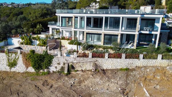 Appartement 4 pièces neuf vue mer piscine 137m2