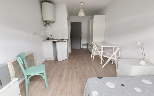Appartement à vendre    1 pièce • 14,08 m2 Grenoble