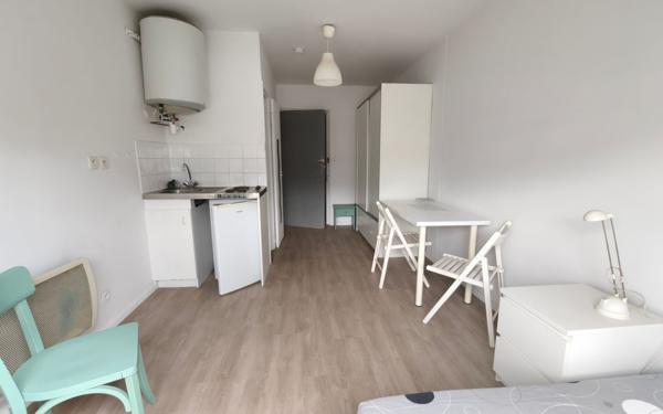 Appartement à vendre    1 pièce • 14,08 m2 Grenoble