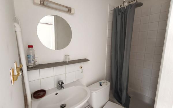 Appartement à vendre    1 pièce • 14,08 m2 Grenoble