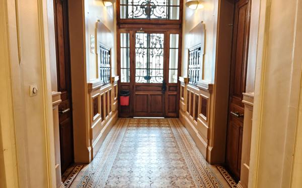 Appartement à vendre    1 pièce • 14,08 m2 Grenoble
