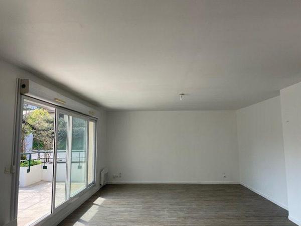 Appartement à vendre - 3 pièces - 76 m² Ramonville-Saint-Agne (31520)