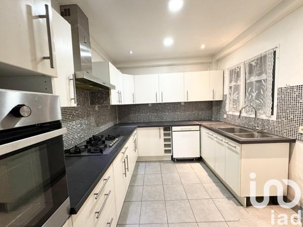 Maison 6 pièces de 140 m² à Drancy (93700)