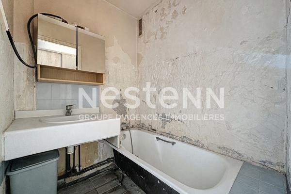 A VENDRE - MANDELIEU - APPARTEMENT - 3P - 60M² - SUD - PARKING/CAVE