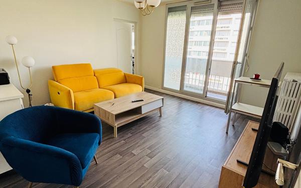 Appartement à vendre    3 pièces • 67,50 m2 Lyon 7