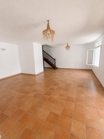 Maison au calme avec Piscine