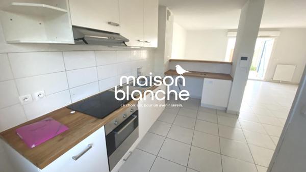 EYSINES À PROXIMITÉ DE LA RTE DE ST MÉDARD:MAISON BBC T4 AVEC JARDIN ET DEUX PARKINGS