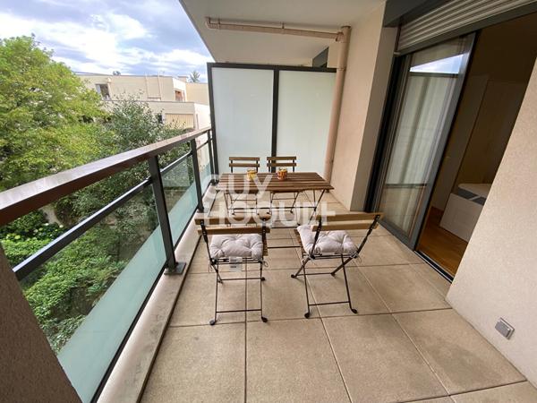 A louer T2 meublé de 45m² + Balcon + garage à Tassin La Demi Lune