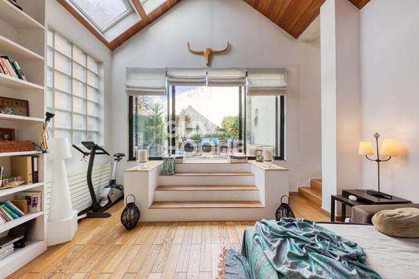 QUARTIER MUTUELLE BARBUSSE SAINT RÉMY - MAISON 4 PIÈCES 184 M² - TERRASSE 26,03 M²