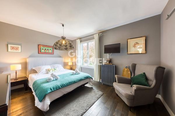QUARTIER MUTUELLE BARBUSSE SAINT RÉMY - MAISON 4 PIÈCES 184 M² - TERRASSE 26,03 M²