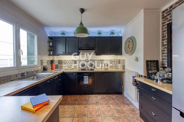 QUARTIER MUTUELLE BARBUSSE SAINT RÉMY - MAISON 4 PIÈCES 184 M² - TERRASSE 26,03 M²