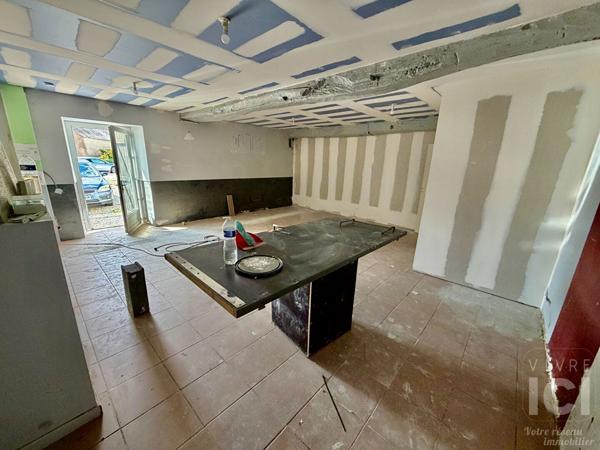Local commercial TREILLIERES 43.33 m2