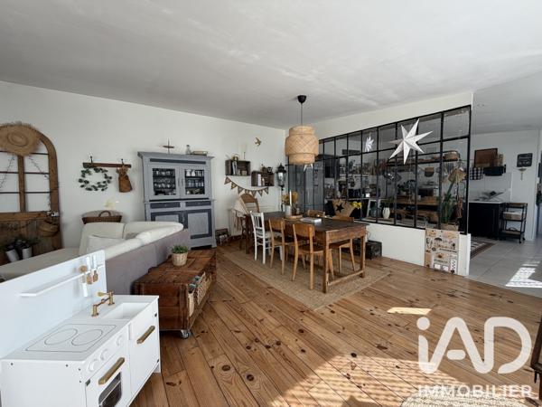 Maison à vendre 5 pièces 156,31 m² Montlouis-sur-Loire