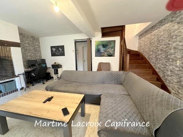 ORNE (61), à vendre SECTEUR VAL AU PERCHE - MAISON MITOYENNE DE CAMPAGNE P6 de 130 m² - Terrain de 1242 M²