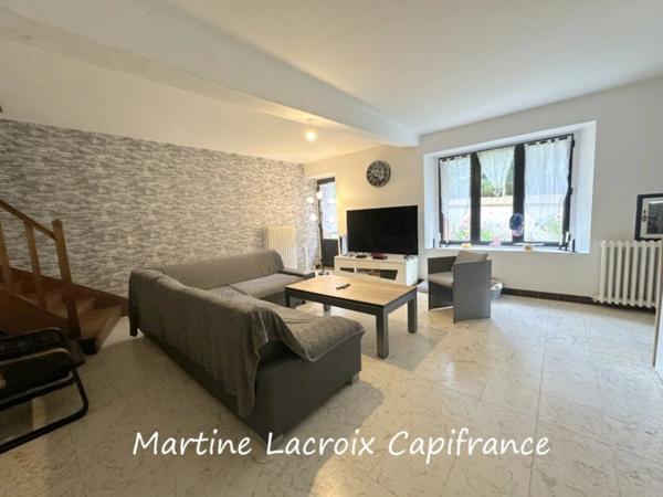 ORNE (61), à vendre SECTEUR VAL AU PERCHE - MAISON MITOYENNE DE CAMPAGNE P6 de 130 m² - Terrain de 1242 M²