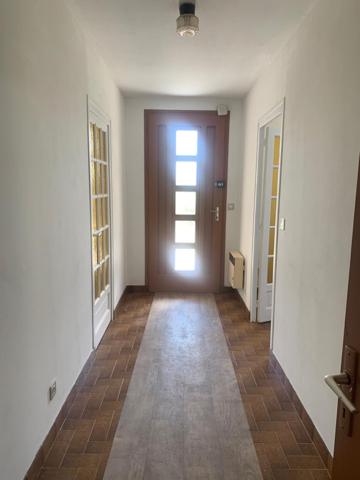 Plain pied sur 1200m² de terrain à Ceyzérieu