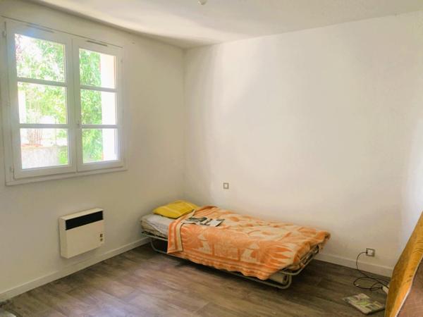 Plain pied sur 1200m² de terrain à Ceyzérieu