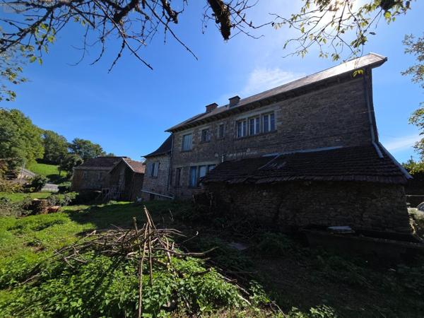 Maison à vendre à Firmi dans l'Aveyron (12300), ref : 1182