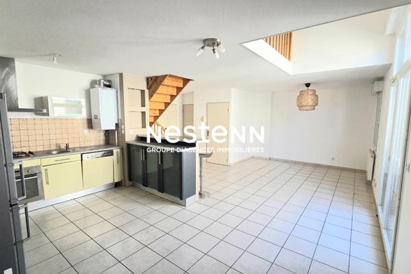 Magnifique Appartement T3 / DUPLEX / - Saint fons -Centre-Ville/ proches transports et commerces - Tram T10