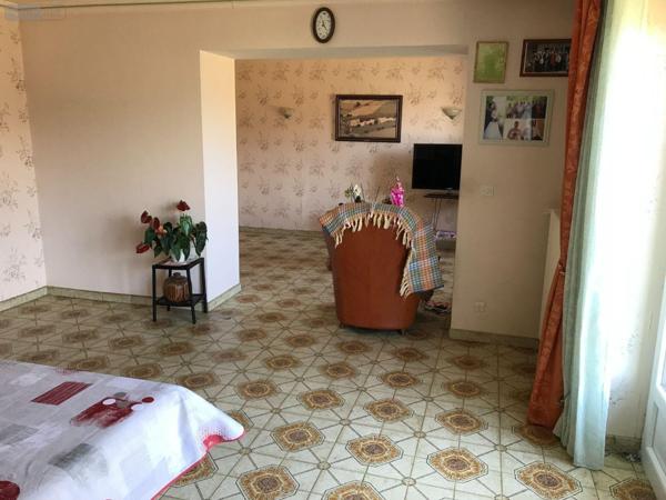 Propriete à vendre à Beaufay dans la Sarthe (72110), ref : 079/1911