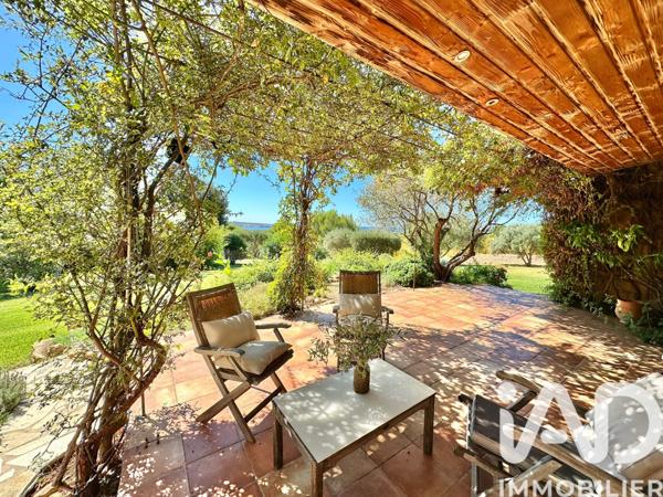 Maison à vendre 10 pièces 308 m² Sanary-sur-Mer