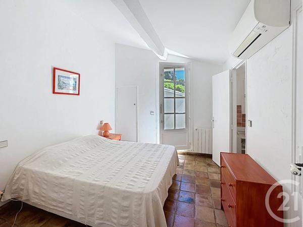 Maison à vendre  6 pièces - 175 m 2   CAVALAIRE SUR MER  - 83