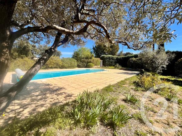 Maison à vendre  6 pièces - 143 m 2   SIX FOURS LES PLAGES  - 83
