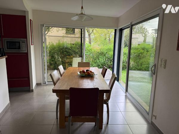 Maison Betton 8 pièce(s) 171 m2