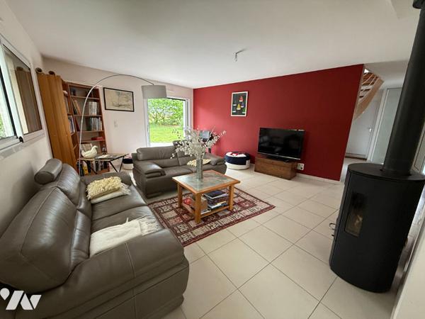 Maison Betton 8 pièce(s) 171 m2