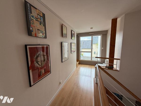 Maison Betton 8 pièce(s) 171 m2