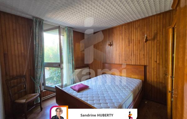 Villepinte, appartement comme une maison avec terrasse et accès privé