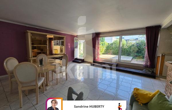 Villepinte, appartement comme une maison avec terrasse et accès privé