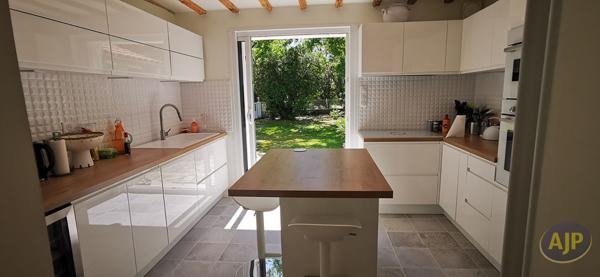 Vente maison Lanton : 699 000 € - AJP Immobilier Andernos les Bains