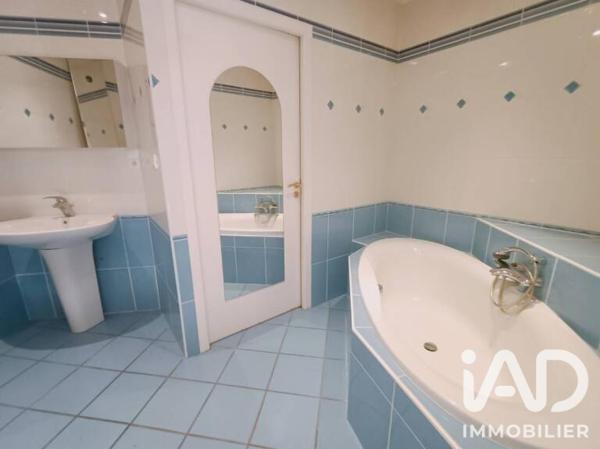 Appartement à vendre 4 pièces 165,68 m² Vichy