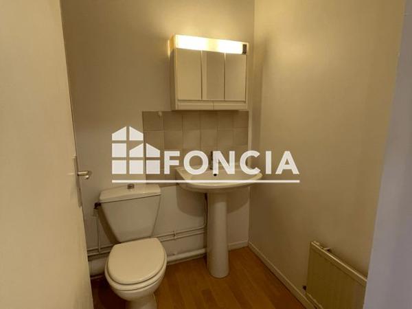 Location Studio 25.67 m² - 24 RUE DE LORGERIL Rennes 35000