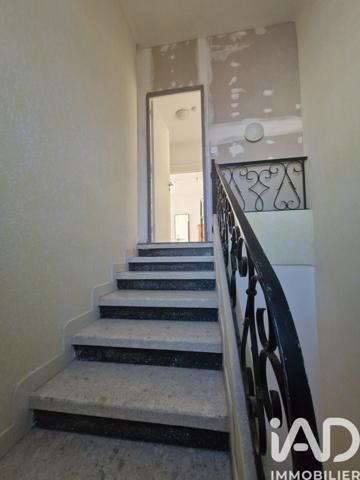 Maison à vendre 6 pièces 230 m² Vias